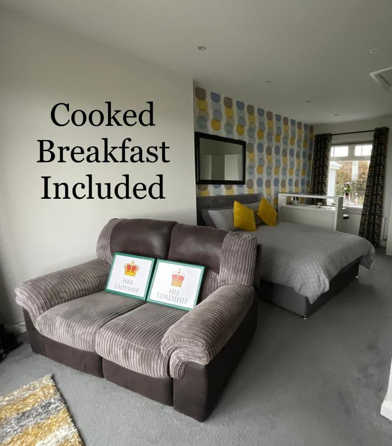 Number 5 Portrush Road, Portstewart Bed & Breakfast Exterior photo